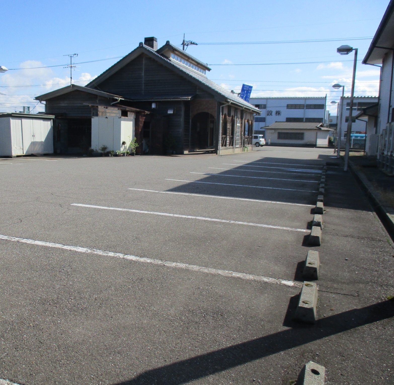 detached 大長野町