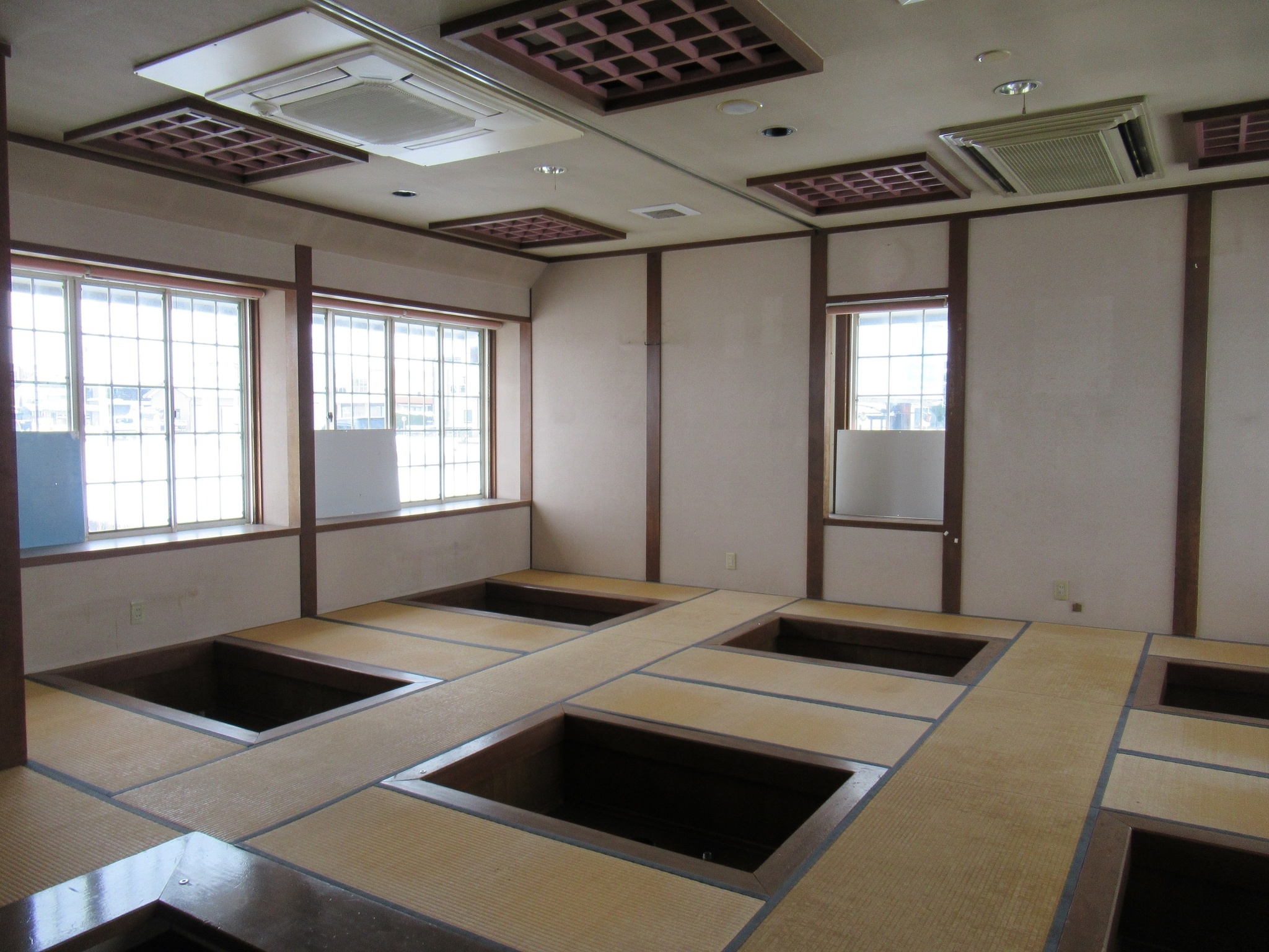 detached 大長野町